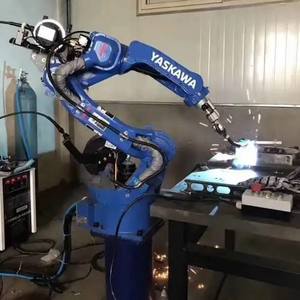 Bras robotisé articulé industriel Yaskawa AR1440 à 6 axes pour le polissage, l'assemblage et le soudage, avec boîte de vitesses et composants de moteur - Product Image 4