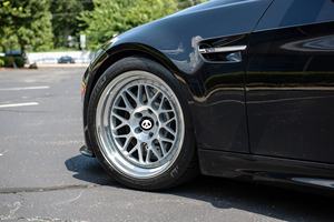 Rines Forjados Personalizados de 2 Piezas Serie 300 de 15-26 Pulgadas para Autos de Pasajeros, Porsche 911, Ferrari 458/488, Lucid Air - Product Image 4