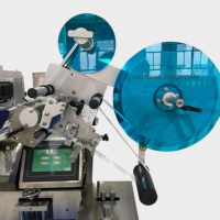 Ligne de production entièrement automatique de tissus humides pour bébé Machine de fabrication de lingettes humides