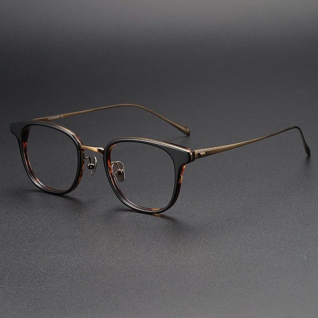 Gms823 High Quality Luxury Retro Titanium Acetate Eyeglass Frame Optical Eyeglass Frame New Fashionable Eyeglass Frame
