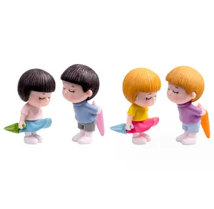 卡通人物蛋糕礼帽玩具人情侣中国女孩小雕像迷你雪球装饰婚礼娃娃