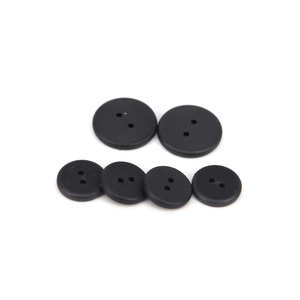 Étiquette NFC personnalisée PPS F08 pour blanchisserie, 18mm 20mm 22mm, mini-étiquette RFID lavable pour le suivi industriel des vêtements et des hôtels - Product Image 4