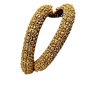 Attractive 24K <b>Gold</b> Plated Flower Pattern <b>Bangle</b> Bracelets For Women Wedding Party Jewelry <b>Set</b> Alloy Material - Product Image 2