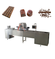 Nouvelle machine de dépôt de chocolat en acier inoxydable entièrement automatique conçue de haute qualité à bas prix pour les collations de restaurant