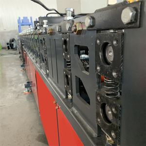 Hebilla de pared de acero coloreada de alta calidad y máquina formadora de placa de escudete con motor de 7.5KW de alta precisión - Product Image 4