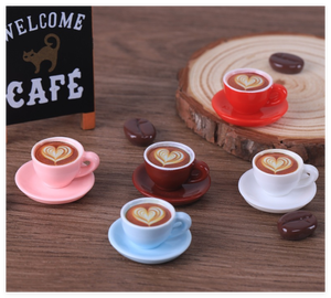 Trẻ em thu nhỏ Đối tượng cốc cà phê nhựa Mặt dây chuyền quyến rũ Minis Mỹ Đồ Uống đậu tấm nhỏ Mug Dollhouse nhà bếp trẻ em chơi - Product Image 2