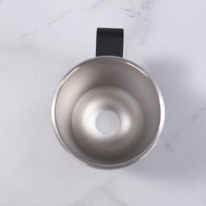 Mug isotherme de luxe en acier inoxydable Atlas avec logo personnalisé pour cadeaux d'entreprise et tasse de bureau - Product Image 6