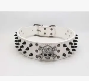 Collier pour chien en cuir noir et or à fixation rapide, anti-morsure, à clous et pointes, avec grande chaîne de traction - Product Image 5