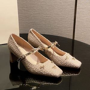 รองเท้าแต่งงานสไตล์ฝรั่งเศสสำหรับฤดูร้อน ดีไซน์หรูหราประดับคริสตัลเพชร ส้นสูงแบบสตีเล็ตโต้ พื้นหนา - Product Image 5