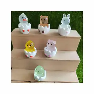 100Pcs Mini Resin Chicken Duck Rabbit Bear Luminous Figurines Glow in Dark Animal Ornaments For Fairy Garden Landscape Decor