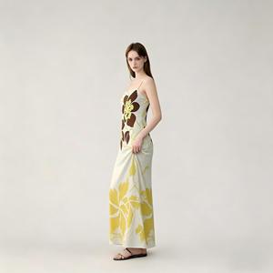 Fornitore OEM Abito Lungo da Donna con Stampa Floreale, Spalline Sottili, Scollo Quadrato, Silhouette Dritta, Produzione Cinese - Product Image 2