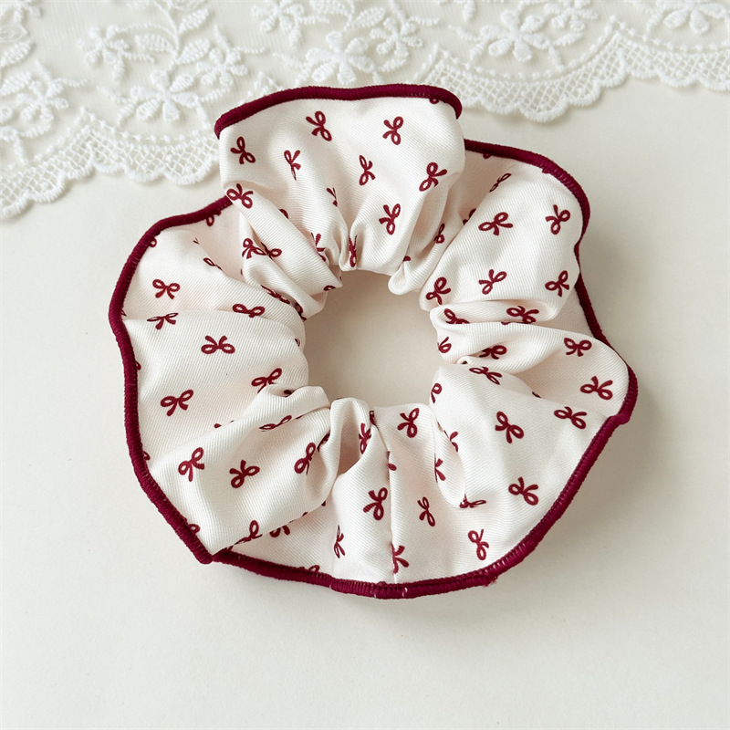 Nœud papillon rouge
