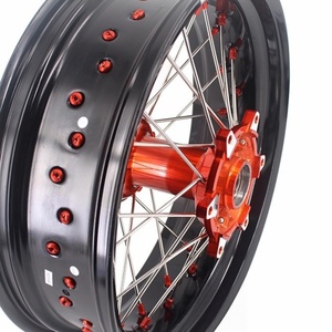 Jeu de roues Supermoto moulées avec moyeux et embouts de rayons orange 3.5*17" Avant 5.0*17" Arrière pour KTM SX F EXC 250 300 450 - Product Image 3