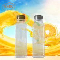Vente chaude jetable 400ml presse-agrumes bouteille en plastique carrée pour boisson gazeuse avec couvercle