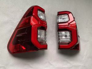 ชุดแต่ง FUNKYWHEEL Full Facelift สำหรับ Vigo ปี 2005-12 อัพเกรดสไตล์ Rocco ไฟหน้า กันชน กระจังหน้า ฝากระโปรง บังโคลน - Product Image 6