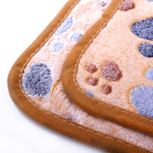 Tapis de lit chaud à imprimé de pattes, 1 paire, couvertures douces pour animaux de compagnie, chiens et chats, vente en gros - Product Image 6