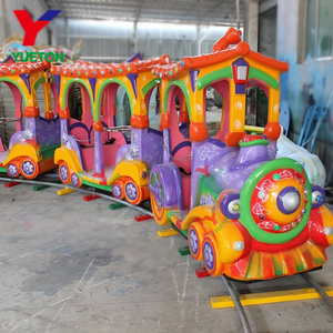 <span class=keywords><strong>Train</strong></span> électrique coloré à LED rotatif pour enfants, idéal pour les aires de jeux intérieures, les parcs d'attractions et les foires à thème. - Product Image 3