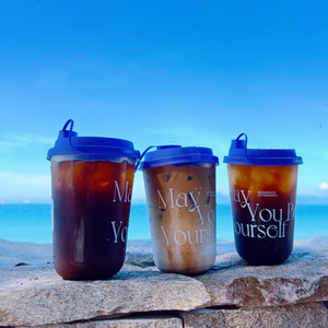 Lebensmittelechte Einweg-PET-Plastikbecher in U-Form mit individuellem Logo, Kaffeebecher, Softdrinkbecher mit gewölbten und flachen Trinkdeckeln - Product Image 4