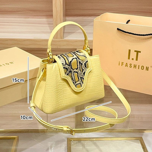 Genuine Leather High-end Light Luxury <strong>Python</strong> <strong>Pattern</strong> Handbag <strong>Bag</strong> Women's New Niche Fashionable All-match Shoulder Crossbody <strong>Bag</strong>