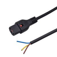 Câble d'alimentation IEC 320 C13 vers C14 avec prise 18AWG, câble d'alimentation PDU verrouillable, options quatre directions, prise étanche