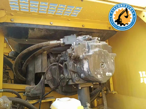 Excavadora Komatsu PC400-8 Usada de Japón, con Pocas Horas de Trabajo, en Buen Estado - Product Image 6