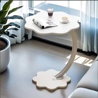 Table basse scandinave nordique portable en forme de pétale, petite table d'appoint en bois avec cadre en acier pour chambre, salon, hôtel