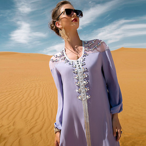 Abaya <span class=keywords><strong>marocaine</strong></span> violette claire élégante à strass, style féerique, pour sorties et soirées, longue <span class=keywords><strong>robe</strong></span> musulmane avec <span class=keywords><strong>ceinture</strong></span> – Meilleure vente - Product Image 2