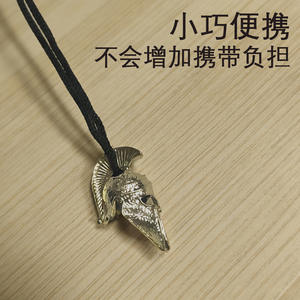 Colgante Espartano con Diseño de Espada de Cobre, Amuleto Unisex para Uso Diario, Joyería Hecha a Mano, Origen Zhejiang - Product Image 5
