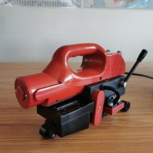 Máquina de Soldadura de Geomembranas HDPE PFG800 - Product Image 5