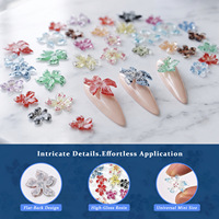 Breloques 3D en résine gelée pour ongles, motifs fleurs de lys et fleurs en cristal de glace, couleurs assorties, style dessin animé mignon et scintillant, pour la décoration d'ongles press-on et DIY