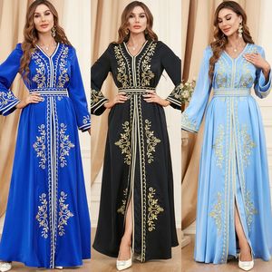 Vente en gros de robes longues Abaya pour femmes musulmanes du Moyen-Orient, Dubaï, Arabie, avec <span class=keywords><strong>dentelle</strong></span> brodée, imprimées, couleur unie, robe maxi, robe - Product Image 4
