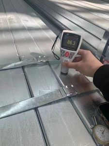 Fabriek Directe Verkoop Hoge Kwaliteit Hete Onderdompeling Trapleuning Sch40 Astm A106 Prijs Per Meter Gegalvaniseerde Stalen Buis - Product Image 4