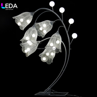 Lampu Lantai LEDA Giant Bell Flower LED dengan Stand Kain Bermotif Bunga untuk Dekorasi Pernikahan, Lorong, dan Pesta