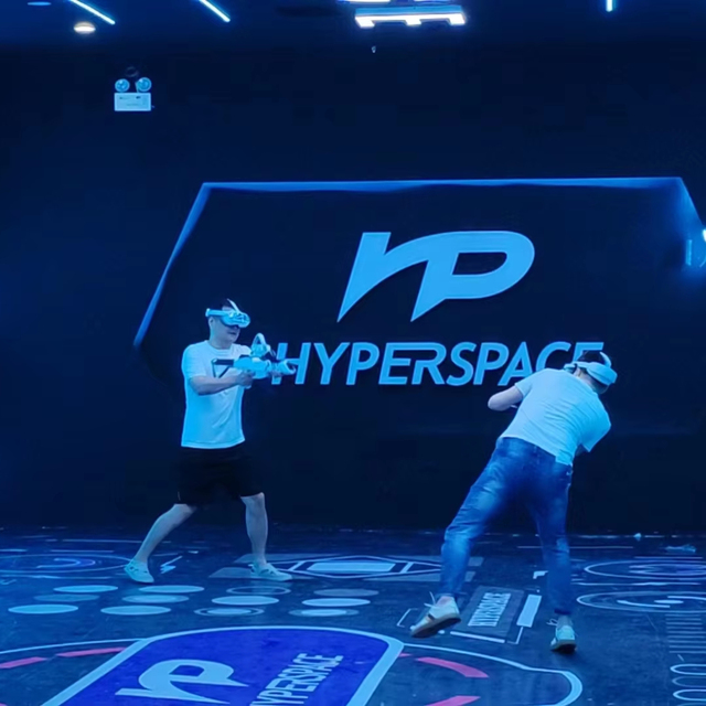 VR Arena Indoor Offline Virtual Reality Interactive Gun Shooting Games Multiplayer Shooting Arcade