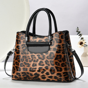 Borsa Tote in pelle di lusso con stampa leopardata di nuova moda da donna borsa da donna e Casual - Product Image 2
