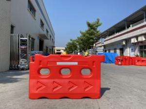 Barrière remplie d'eau à trois trous de <span class=keywords><strong>65</strong></span> <span class=keywords><strong>cm</strong></span> de haut - Product Image 3