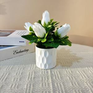 Rosas Artificiales Paulon en Maceta, 18 Pulgadas, Decoración de Flores de Seda para el Hogar, Bodas y Fotografía - Product Image 3