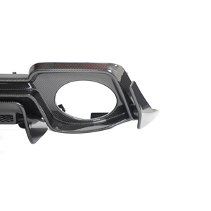 Diffuseur de pare-chocs arrière en fibre de carbone Lèvre de diffuseur de pare-chocs arrière pour <span class=keywords><strong>Audi</strong></span> <span class=keywords><strong>R8</strong></span> COUPE <span class=keywords><strong>V10</strong></span> 23 - Product Image 2
