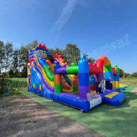 Château gonflable commercial en PVC avec toboggan et blocs de construction Lego, personnalisable en couleur et logo