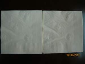 Serviettes et serviettes en papier recyclé blanc jetables 3 plis personnalisables style sac pour les boissons et les restaurants - Product Image 5