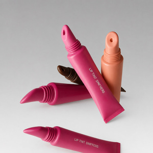 Tubo in Plastica Vuoto Personalizzabile da 10ml con Punta Applicatrice per Balsamo Labbra, Lucidalabbra, Crema Occhi - Product Image 1
