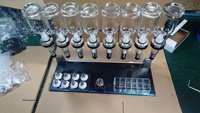 Dernière version dorée, machine de remplissage de boissons manuelle à rotation de verre à 6 bouteilles avec moteur
