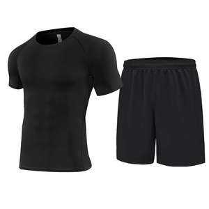 Ensemble short et t-shirt de sport en polyester à manches courtes, coupe ajustée, taille élastique, personnalisable avec le nom de l'équipe, pour le basketball professionnel, la course et l'entraînement - Product Image 1