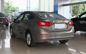 Chevrolet Cruze Berline Automatique Essence Voiture d'occasion en stock Traction avant Autonomie 201-300 km - Product Image 6