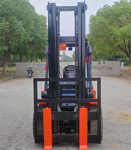 Chariot élévateur diesel d'occasion du Japon, petit modèle pour 7F Fd50, 5 tonnes, hauteur de levage de 4 m, bon état - Product Image 4