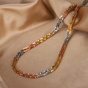 Conjunto de collar y pulsera de diseño retro al por mayor, conjunto de joyería de moda de eslabones cubanos de tres colores versátil para mujer - Product Image 5