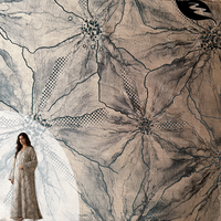 Tissu imprimé numérique floral artistique, motif étoile fleurie en encre beige champagne, tissu pour robe Abaya Kaftan, mode modeste