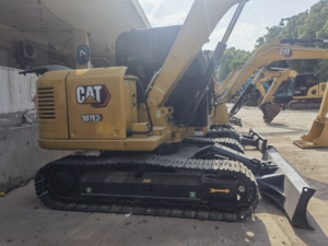 รถขุดขนาดเล็ก CAT 307E2 มือสอง 7 ตัน เครื่องยนต์ Caterpillar เกียร์และปั๊ม สภาพดี เหมาะสำหรับงานก่อสร้าง - Product Image 3