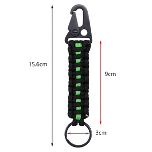 <span class=keywords><strong>Sac</strong></span> <span class=keywords><strong>à</strong></span> <span class=keywords><strong>dos</strong></span> de randonnée portable avec mousqueton en acier inoxydable <span class=keywords><strong>à</strong></span> dégagement rapide, porte-clés en paracorde avec crochet HK, couleur et logo personnalisables - Product Image 2