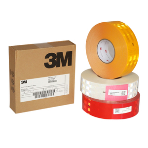 Autocollant <span class=keywords><strong>réfléchissant</strong></span> 3M 983D-71 <span class=keywords><strong>Jaune</strong></span>, <span class=keywords><strong>ruban</strong></span> de sécurité nocturne, à utiliser pour voiture, route, camion, remorque, <span class=keywords><strong>ruban</strong></span> de signalisation <span class=keywords><strong>réfléchissant</strong></span> en PVC - Product Image 1